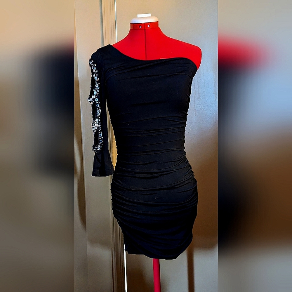 City Triangles Ruched Crystal One Shoulder Mini Dress Sz Small